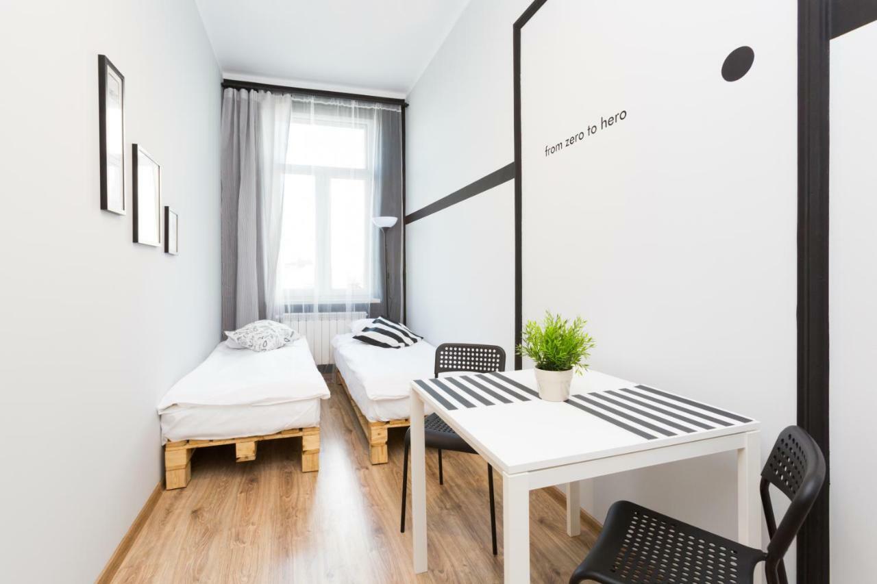 Dot Hostel - Pokoje I Noclegi W Centrum Bielsko-Biała Exterior foto